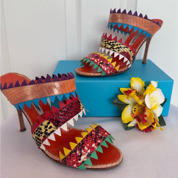 MANOLO BLAHNIK ~ Multicolor Leather and Snakeskin Mule Sandal w/Shark-Bite Trim - Picture 7 of 10